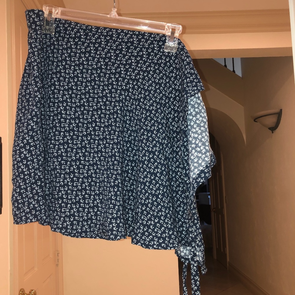 Brandy Melville Skirt